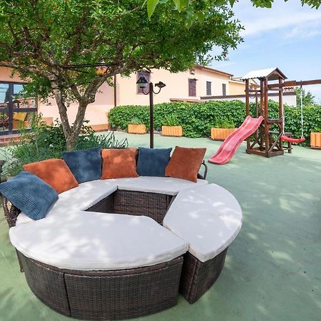 1 Bedroom Amazing Apartment In Peruški Εξωτερικό φωτογραφία